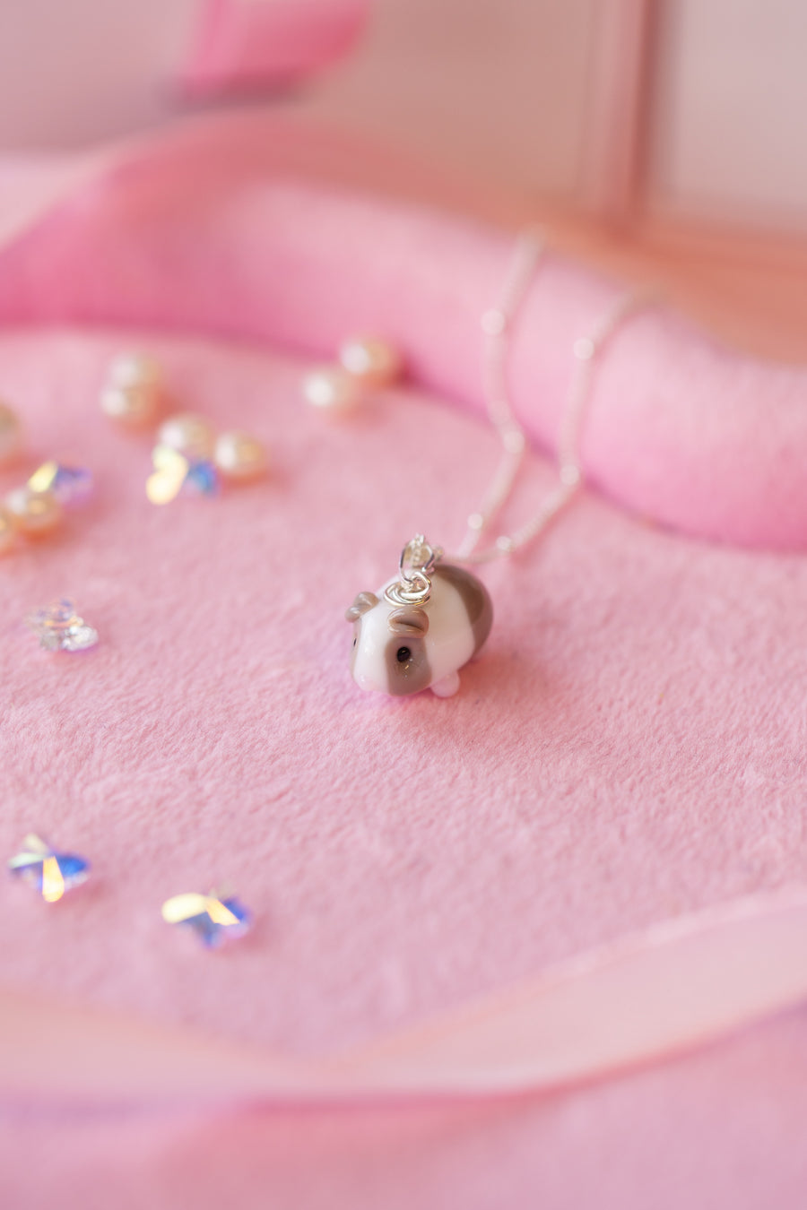 Mince Pie Necklace